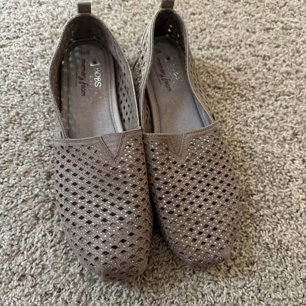 BOBs Women's Taupe Perforated Flats Sparkly